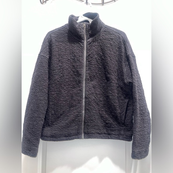 lululemon athletica Jackets & Blazers - Lululemon Rippled full zip women’s black jacket